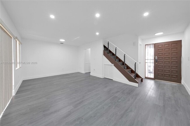 1535 SW 122nd Ave