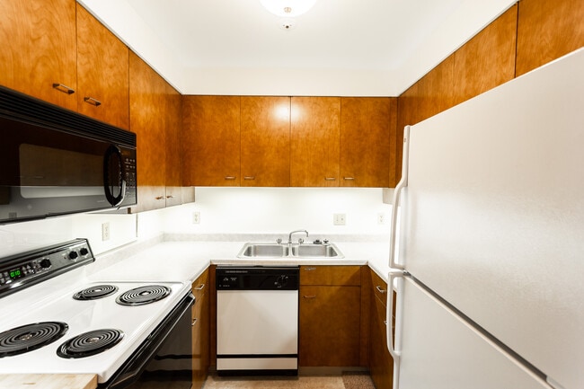 Photo - Cambridge Apartments 55+