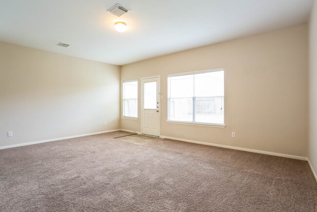 Photo - 2723 Durham Chase Ln