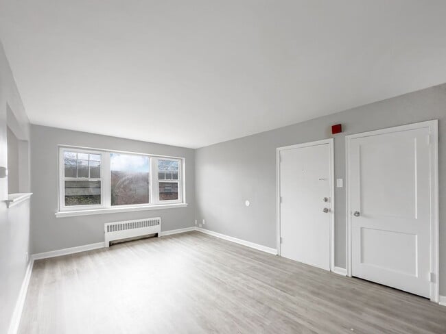 Photo - The Courtyard