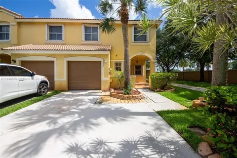 Photo - 16801 SW 1st St