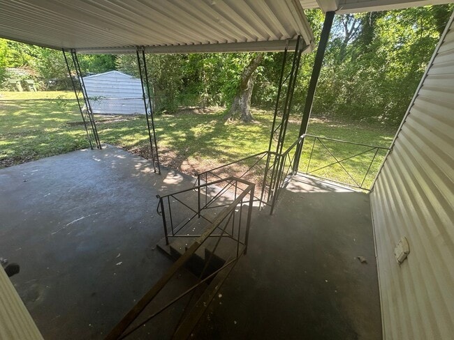 Photo - 3BR 2BA with large back yard on closed street.