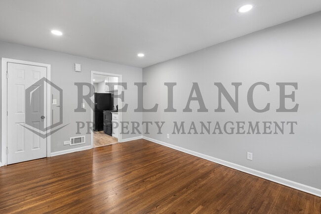 Photo - 2042 S Pinecrest St