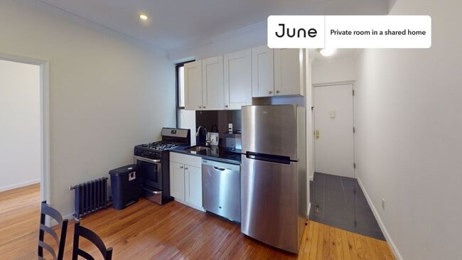 Room in Shared 3 bed/1 bath home in East Village