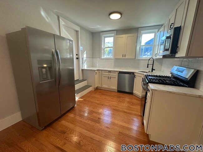 Photo - 118 Marginal St Unidad 1