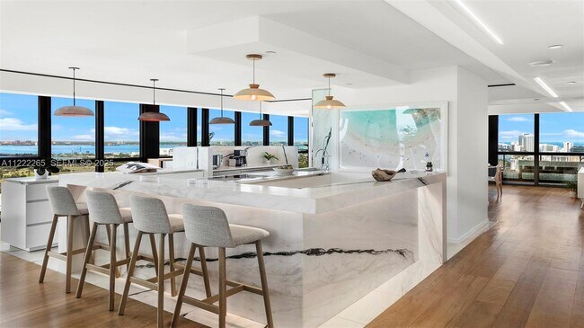 Photo - 101 20th St Unidad 3601