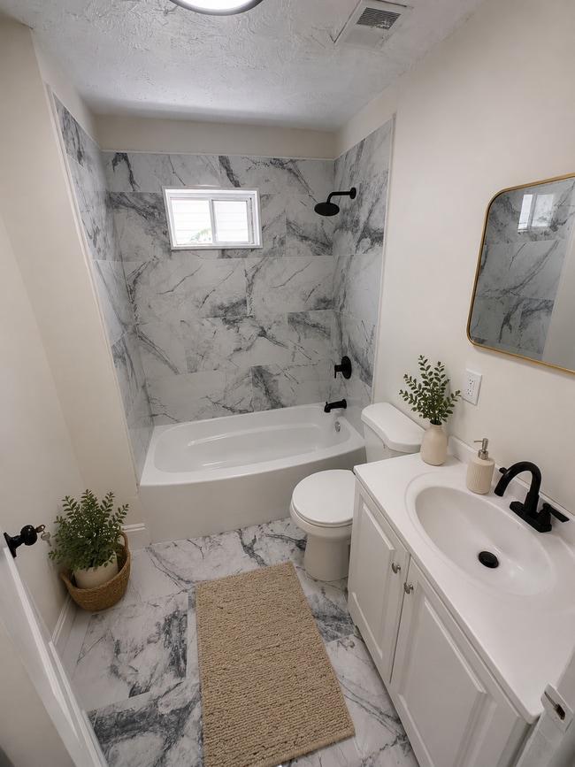 Photo - 1491 W 114th St
