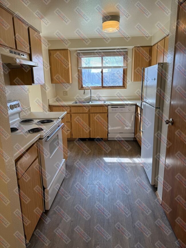 Photo - 3 bedroom, 2.5 bath 1,256 sqft Townhouse