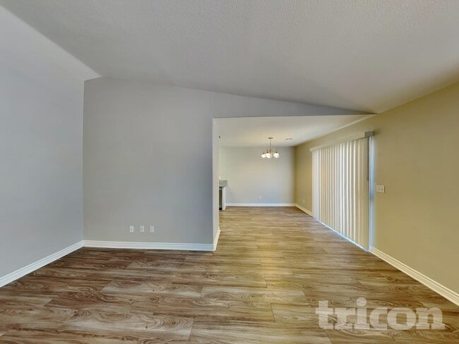 Photo - 3134 Meadow Flower Ave