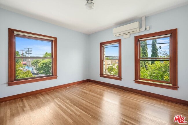 Photo - 5121 1/2 Eagle Rock Blvd Condo Unit B