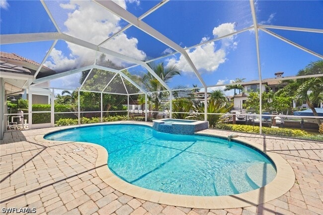 Building Photo - 1320 Marlin Dr