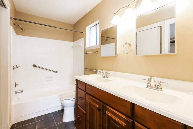 Photo - 13427 Boonway Dr