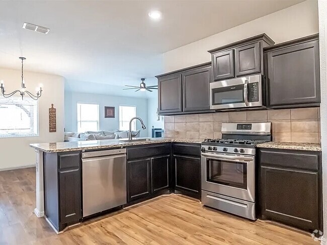 Building Photo - 9912 Huntersville Trl Rental