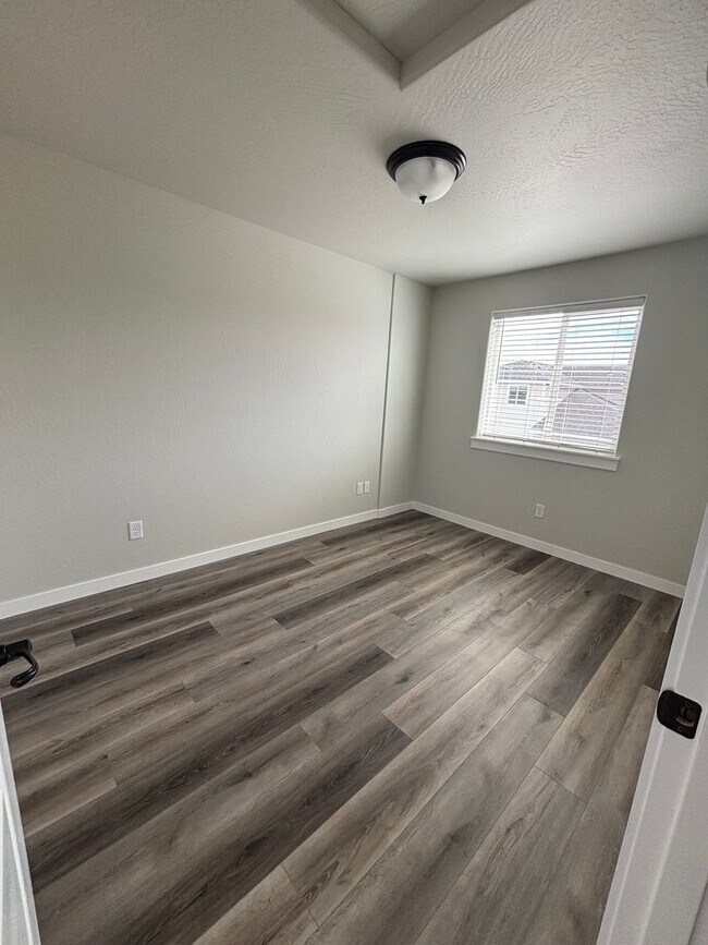 Photo - 6920-1t - 4734-4736 Gebhard Unidad 4736