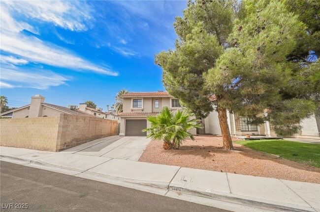 Photo - 109 Elegante Way House
