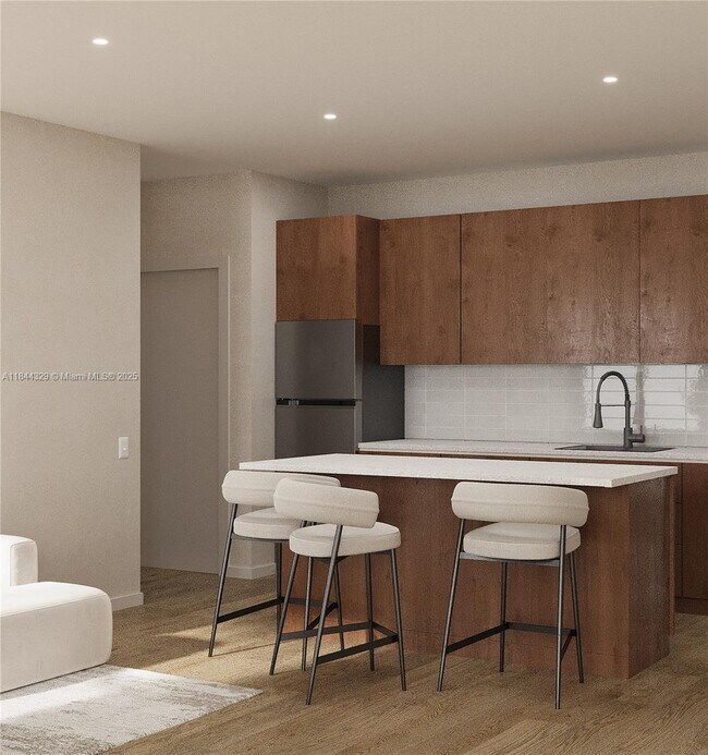 Photo - 650 SW 1st St Unidad 103