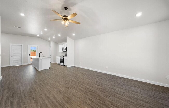 Photo - 2138 Kokomo Ave