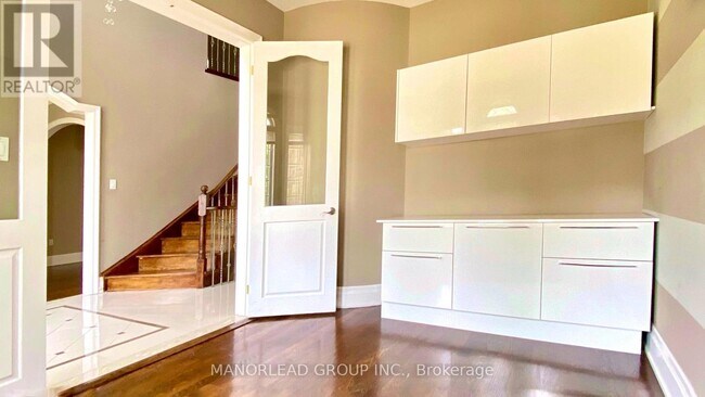 Photo - 47 Frybrook Crescent