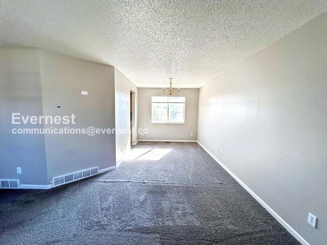 Photo - 663 Seawell Dr