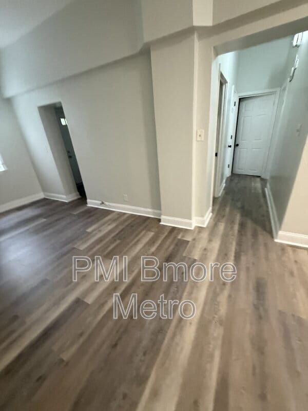Photo - 3201 Ailsa Ave