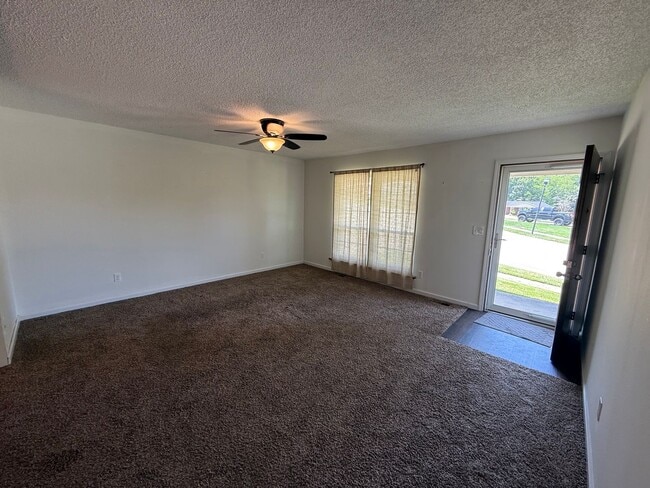 Photo - 5360 Glencullen Way