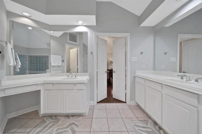 Photo - 12126 Laguna Pointe Ln