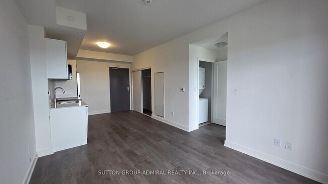 Photo - 715 Davis Dr Unit 715 Davis Dr