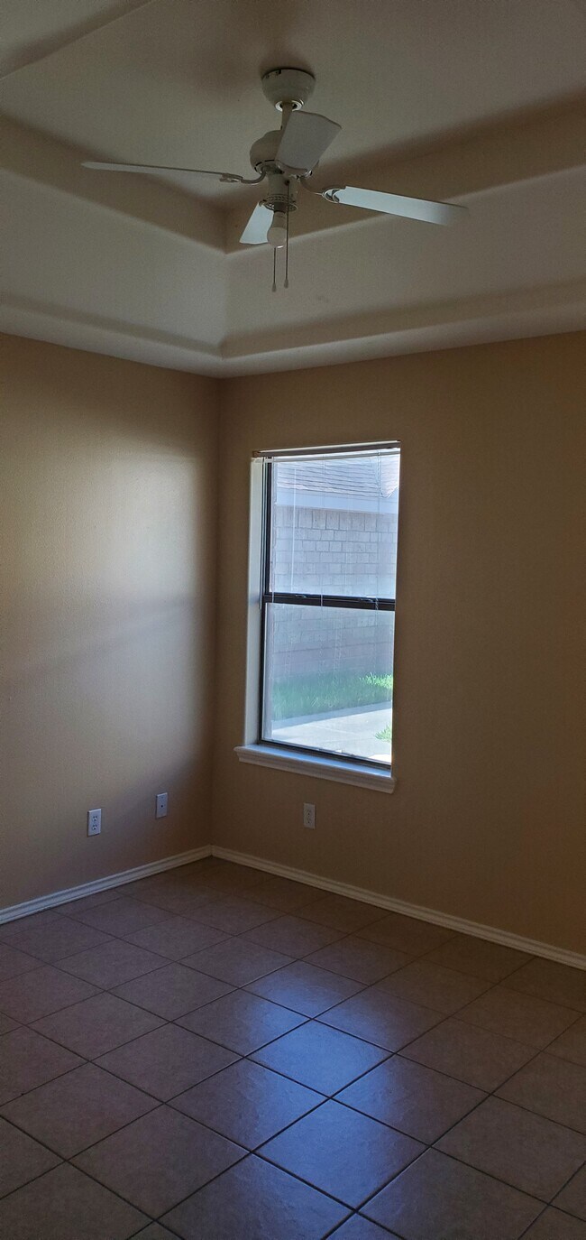 Photo - 1916 Upland Dr Unit 1