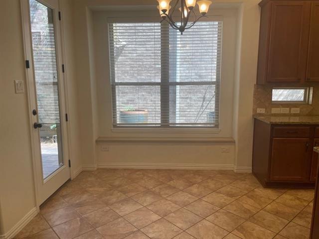 Photo - 2444 Sunderland Ln