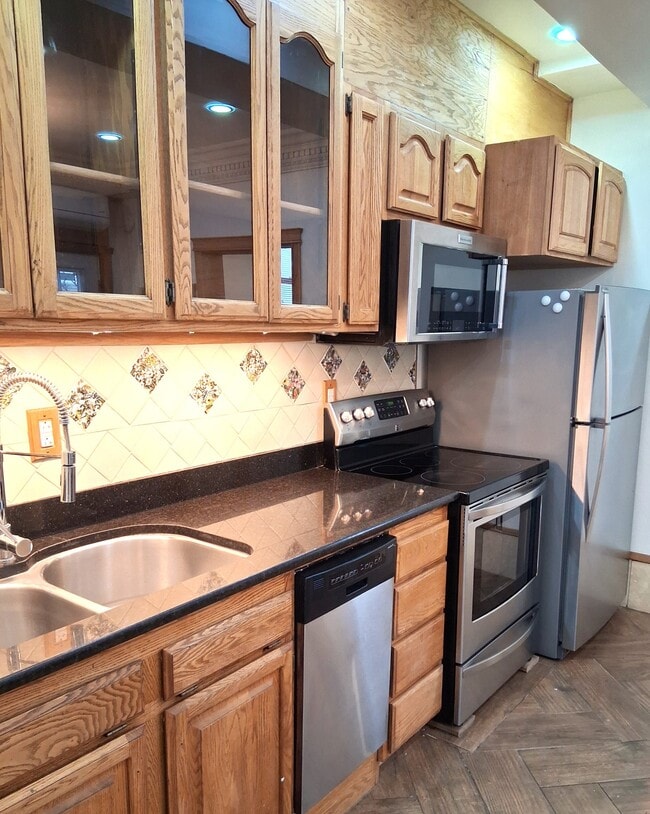 Photo - 2102 Grand Ave Unit 2