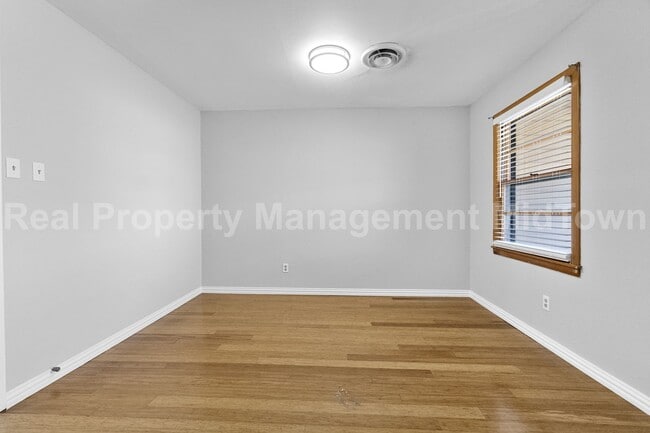 Photo - 1500 Sherman St