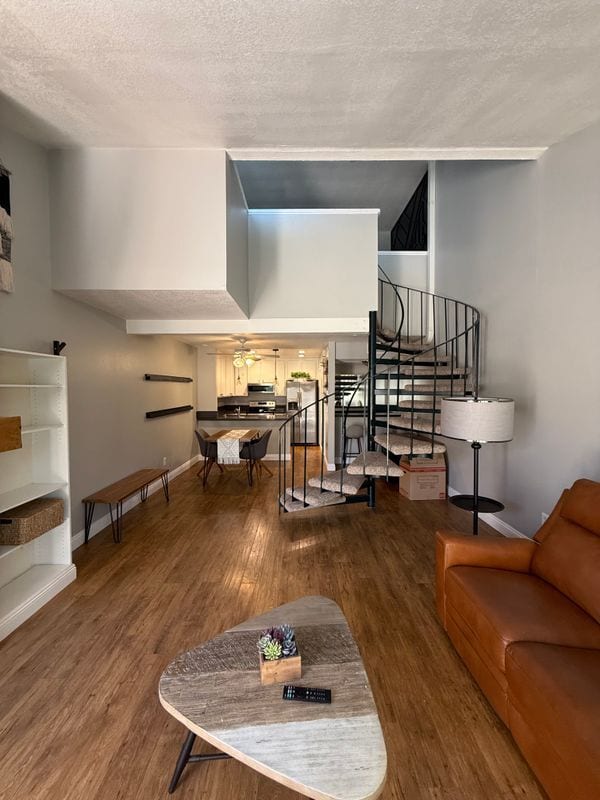 Building Photo - 2900 Madison Ave Unit A42