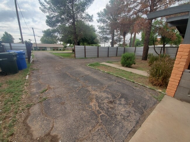 Photo - 4832 E Virginia Ave