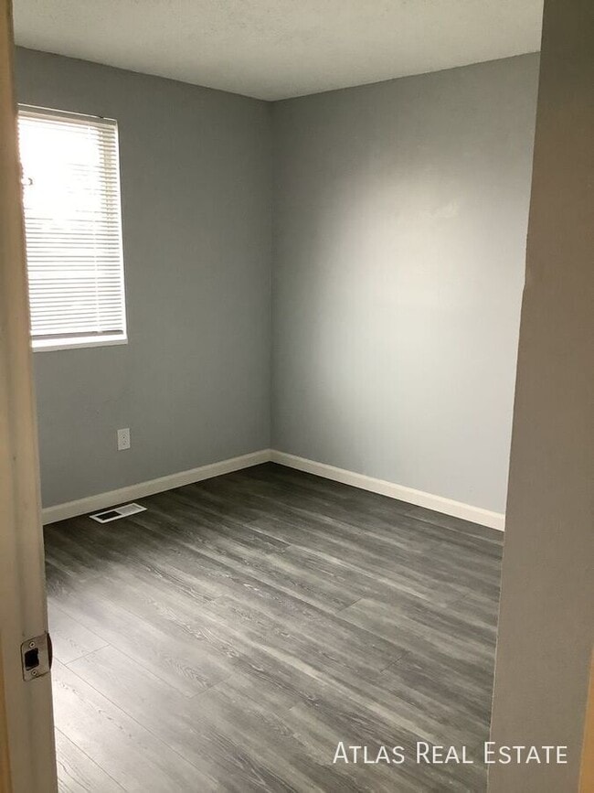 Photo - 1417 S Biscay Way