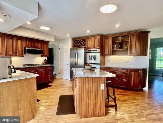 Photo - 3310 Ephross Cir