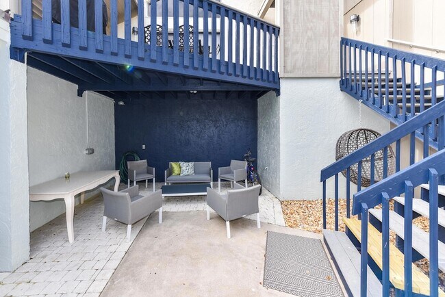 Photo - 1605 S US HIGHWAY 1 Unit Sl3g