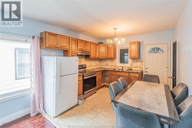 Photo - 526 Josephine Ave