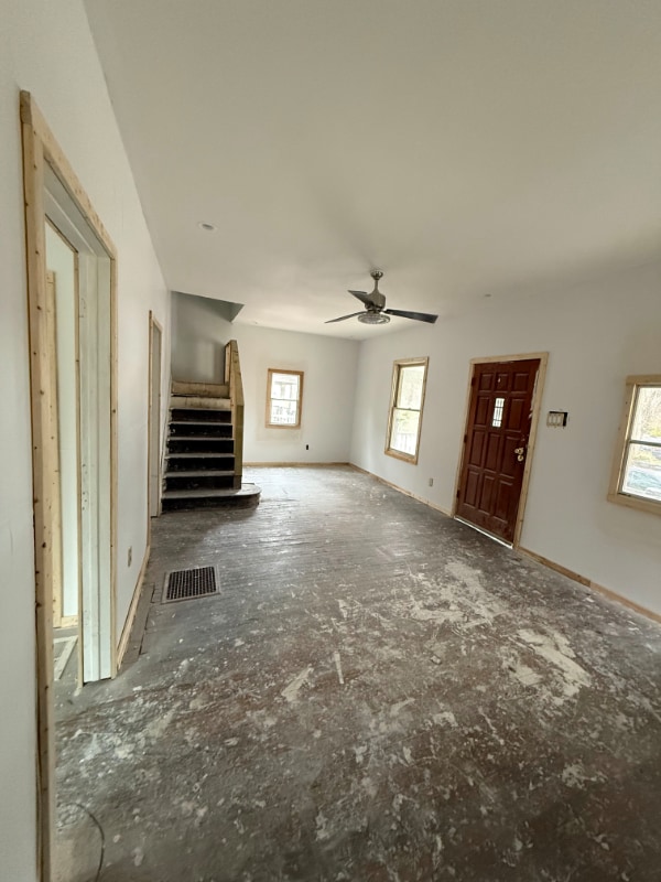 Photo - 327 E Stuart Ave