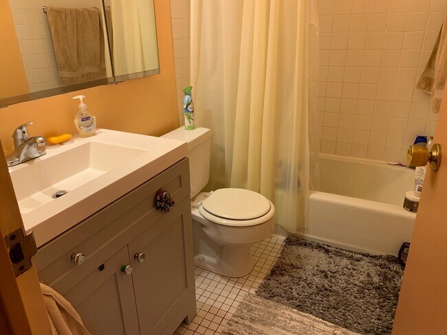 Photo - 5415 N Sheridan Rd Unit 3510