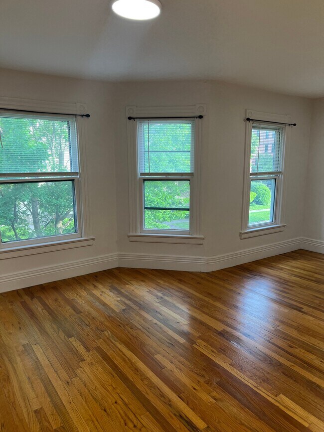 Photo - 14 Oxford St Unit 3
