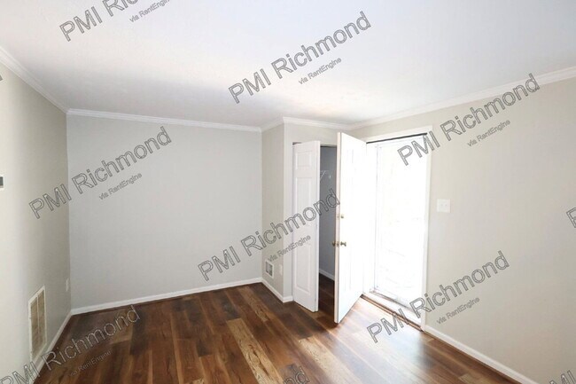 Photo - 4802 Ballyshannon Ct