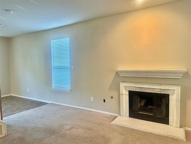 Photo - 2624 Haselwood Ln