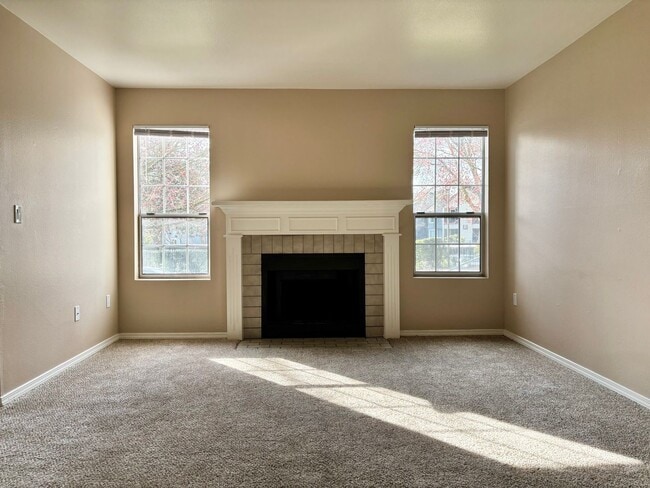 Photo - Overlook Pointe Apartments