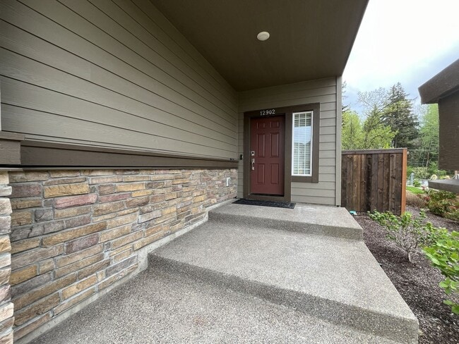 Photo - Open Concept 4BR Home with Island Seating, Loft & Spacious Living Room