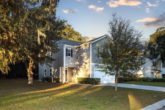 Photo - 4 Bedroom House Coming Available on Ladies Island!!