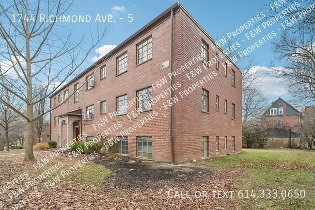 Photo - 1744 Richmond Ave Unit 5