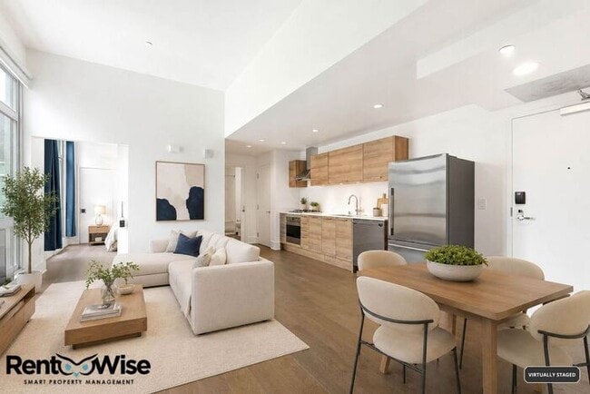 Photo - 1075 Market St