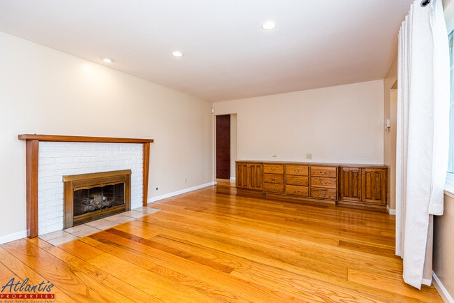 Photo - 5145 Alan Ave