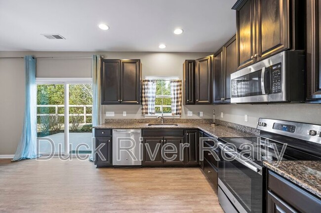Photo - 2602 Bluffton Ln