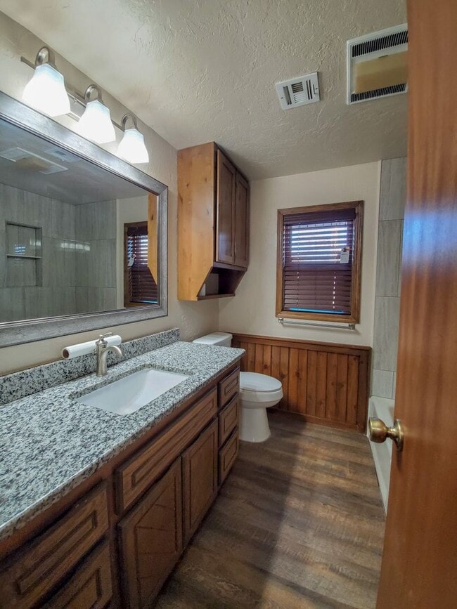 Photo - 3 bedroom 2 bath home in Shawnee